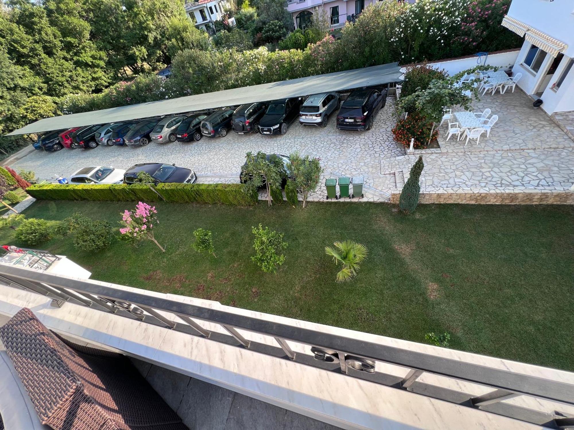 Residence Leora Улцинь Экстерьер фото