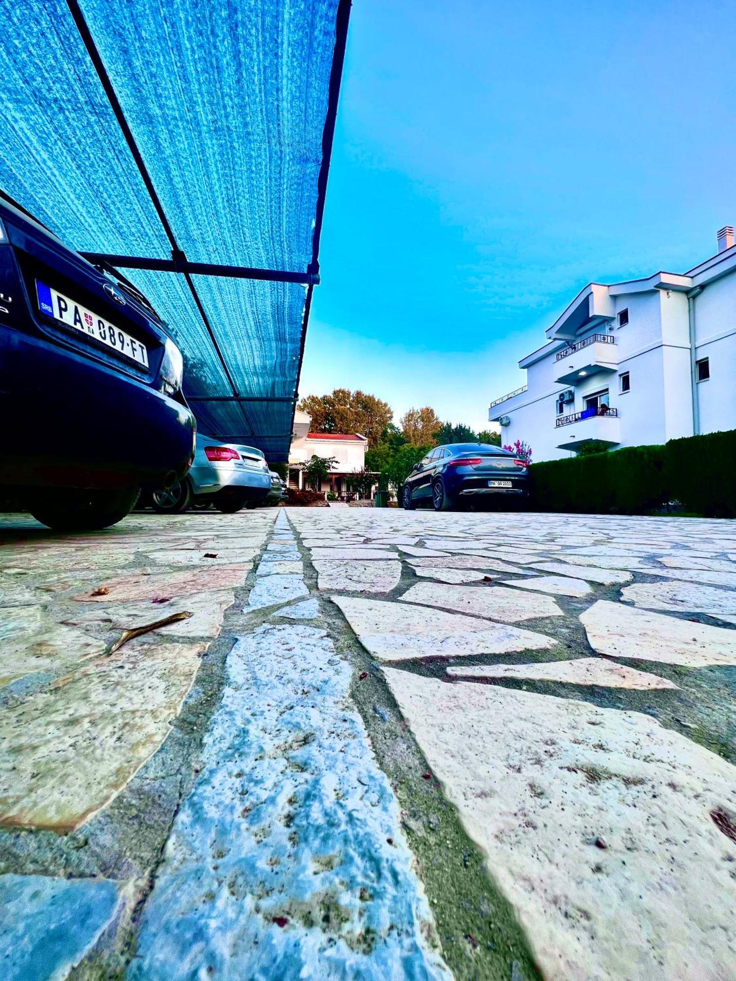 Residence Leora Улцинь Экстерьер фото